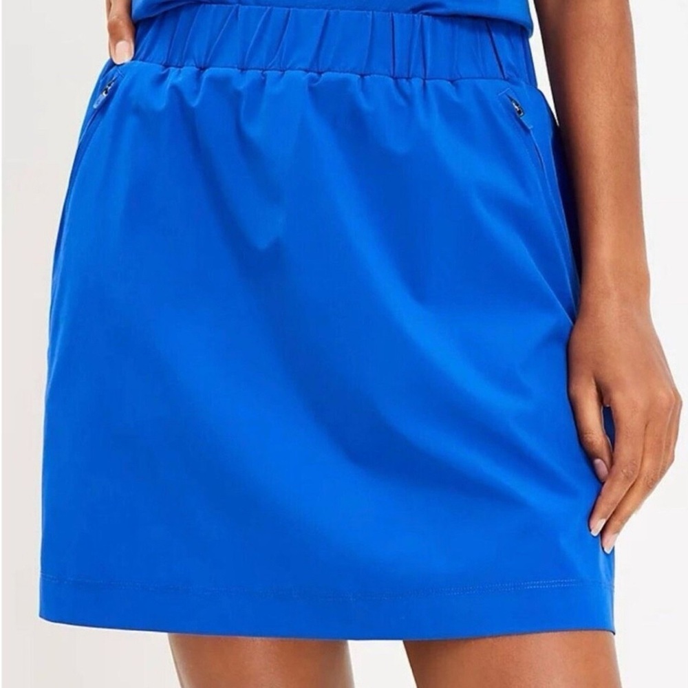 Lou & Grey Loft Vibrant Blue Tennis Golf Skort Size Medium Pockets